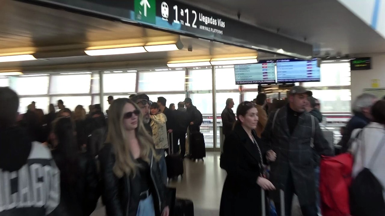 Mario Casas aclara su futuro con Melyssa Pinto y se pronuncia sobre una posible boda