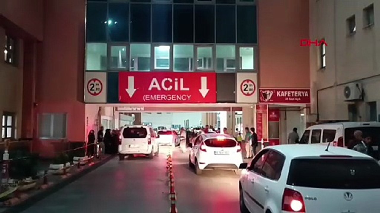 Annesini aldattığını düşündüğü babasını katletti