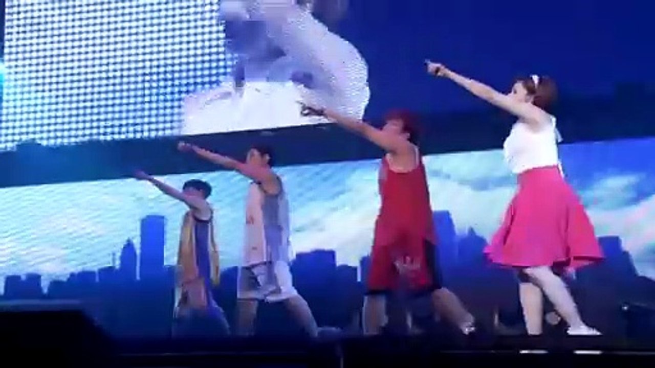 T-ARA — Two As-One ～ウンジョン Solo Stage | T-ARA JAPAN TOUR 2013 | TREASURE BOX | 2nd TOUR FINAL IN BUDOKAN