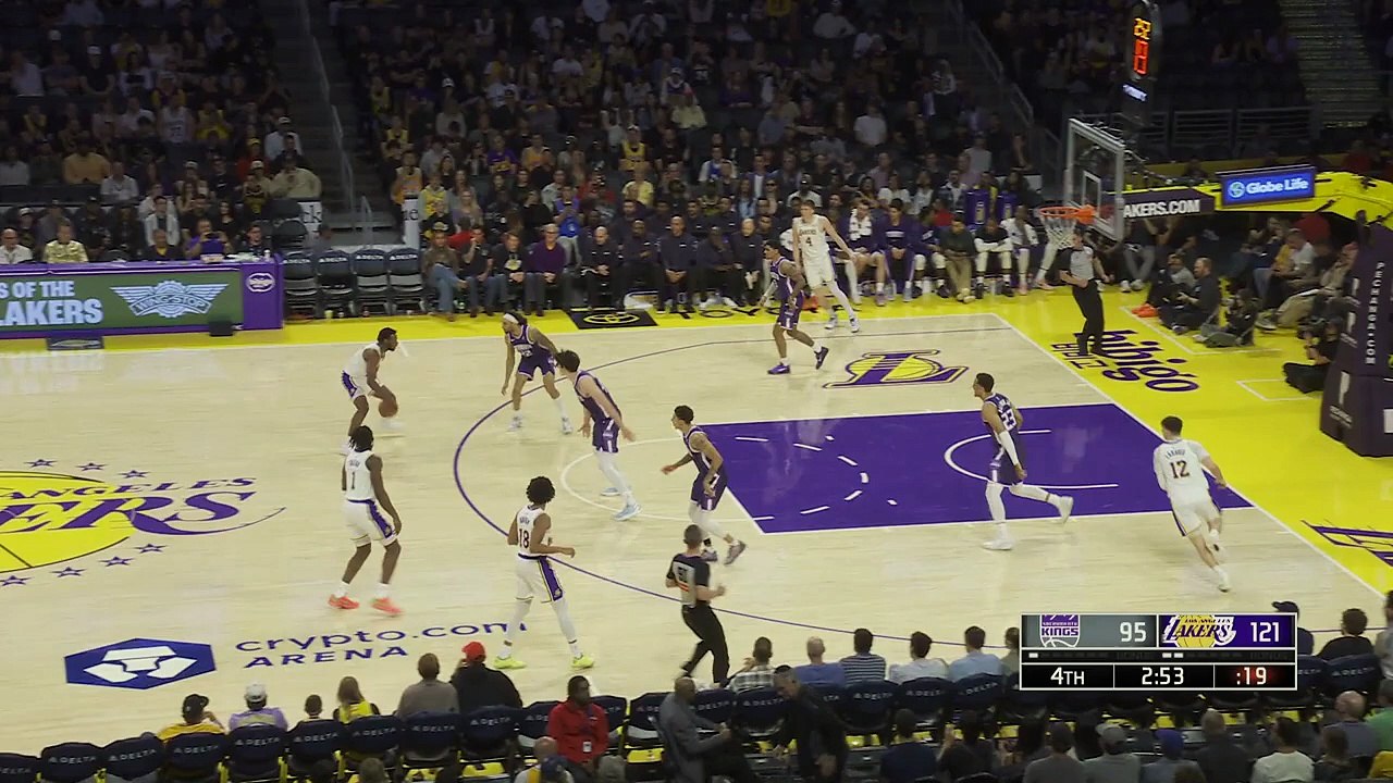 LeBron HYPED After Bronny Hits a Three 🔥