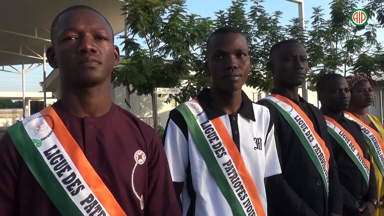 Région- Sinématiali / La ligue des patriotes ivoiriens sensibilise les élèves du Lycée d'excellence de Sinématiali au respect des valeurs républicaines