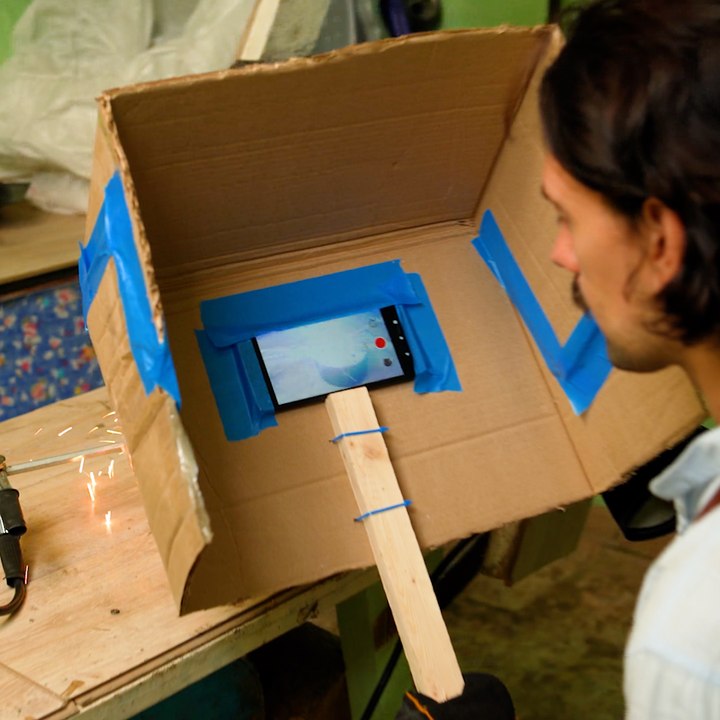 Cardboard + Phone = DIY Welding Mask 👨🏻‍🏭😮