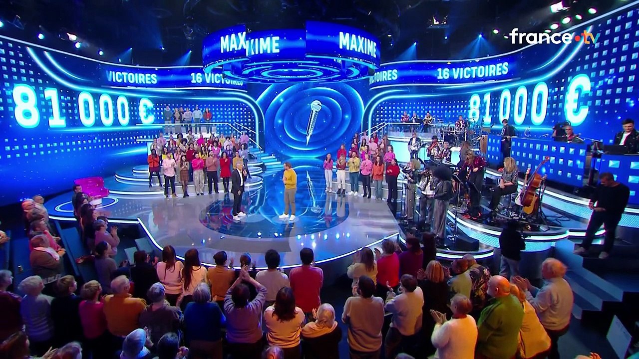 VOICI - N'oubliez pas les paroles : le maestro Maxime présente sa compagne Marie pour sa 17e participation (ZAPTV)