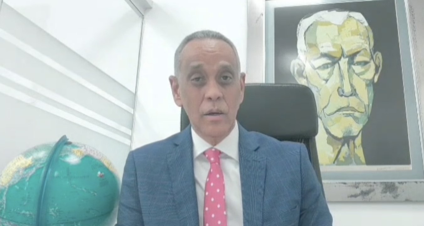 Manolo Pichardo advierte escalada en Medio Oriente podría amenazar estabilidad económica de RD por alza en precios de petróleo