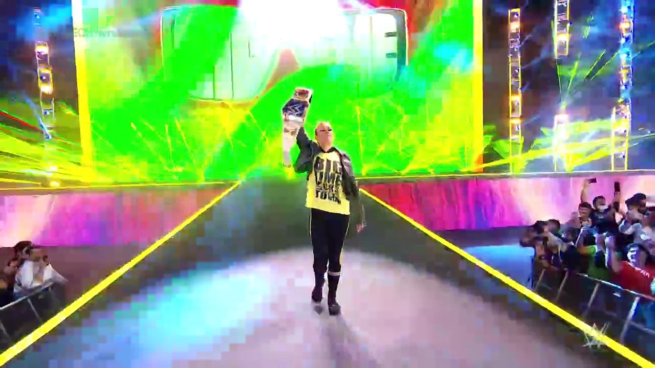 FULL MATCH Becky Lynch vs. Bianca Belair vs. Sasha Banks Crown Jewel 2021