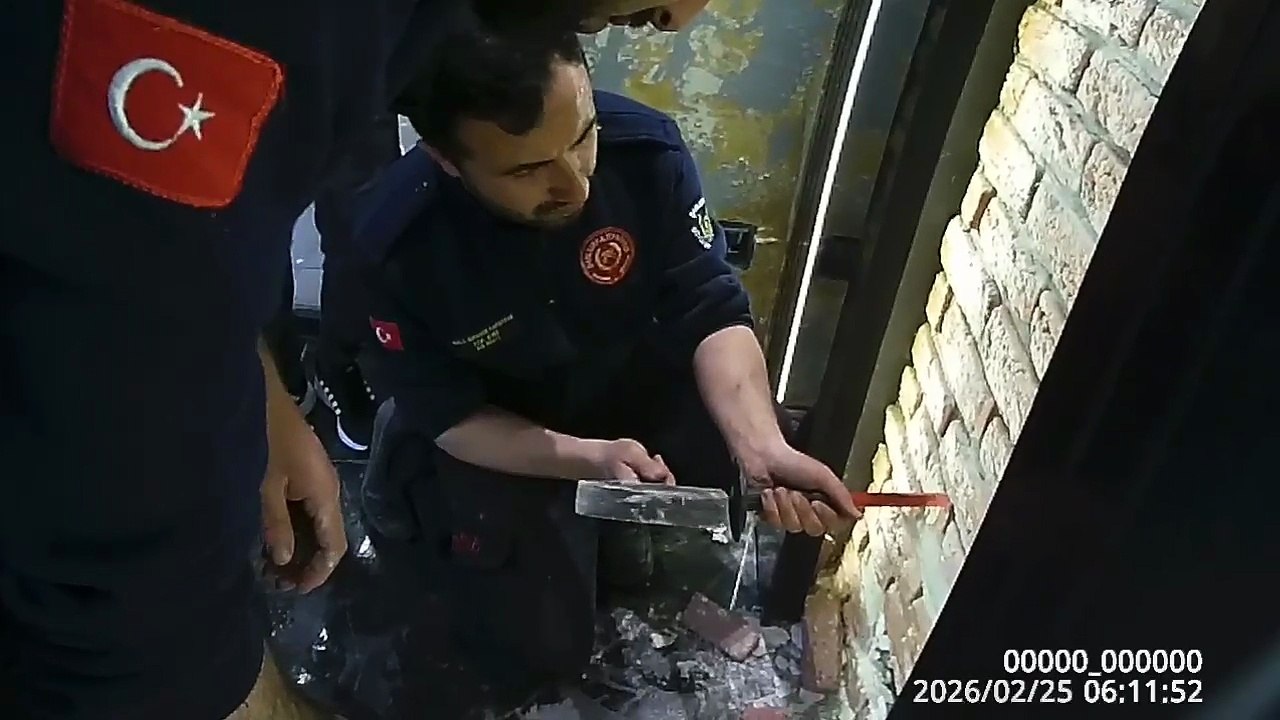 Şanlıurfa’da İşyeri Çalışanlarının İhbarı İtfaiye Ekiplerini Harekete Geçirdi