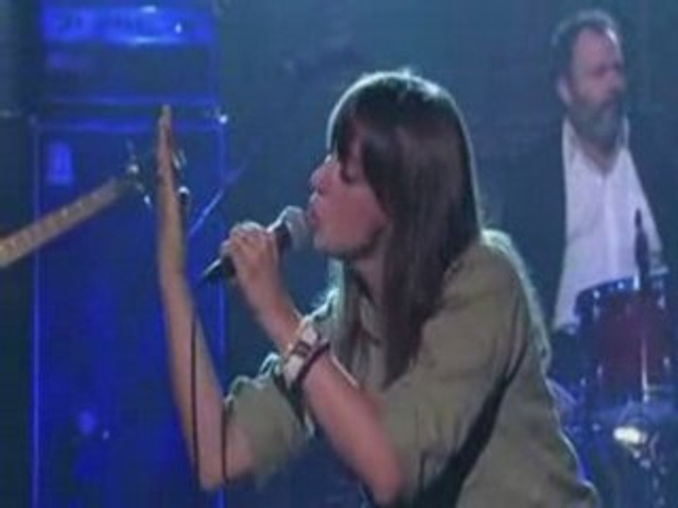 Cat Power Metal Heart live 2008