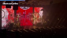 Mika accende l’Unipol Arena di Bologna, fan in delirio: video