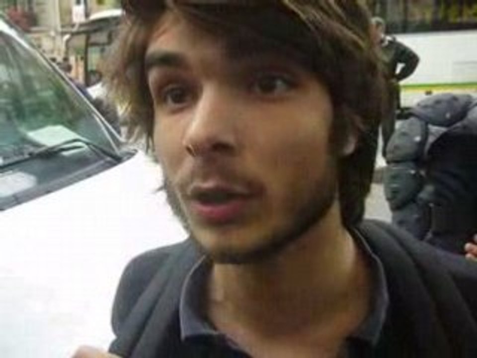 UNE INTERPELLATION MUSCLÉE POUR ARME BLANCHE INEXISTANTE