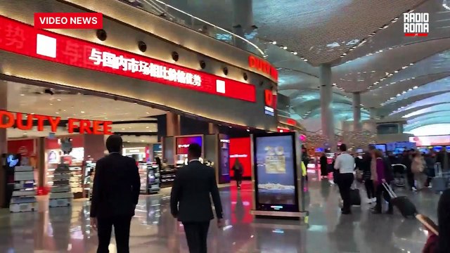 Rimpatri dall’Oman, atterrati 127 italiani a Fiumicino