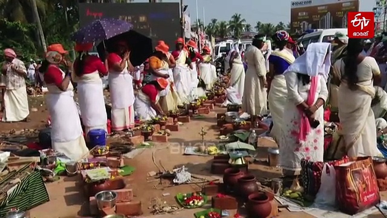 കേരളത്തില്‍ മികച്ച ഒരു ഭരണ മാറ്റത്തിനായി പ്രാർഥന; കന്നിപ്പൊങ്കാല അർപ്പിച്ച് എഐസിസി ജനറൽ സെക്രട്ടറി ദീപാ ദാസ് മുൻഷി