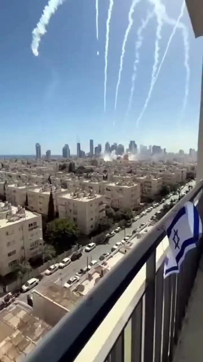 Rain of Missiles on Israel as Conflict Intensifies