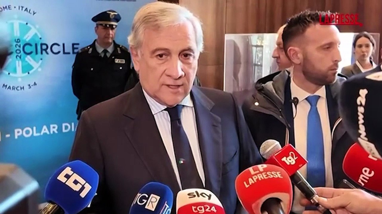 Iran, Tajani agli italiani bloccati all?estero: ?Chi prenota il posto sul pullman poi ci vada?