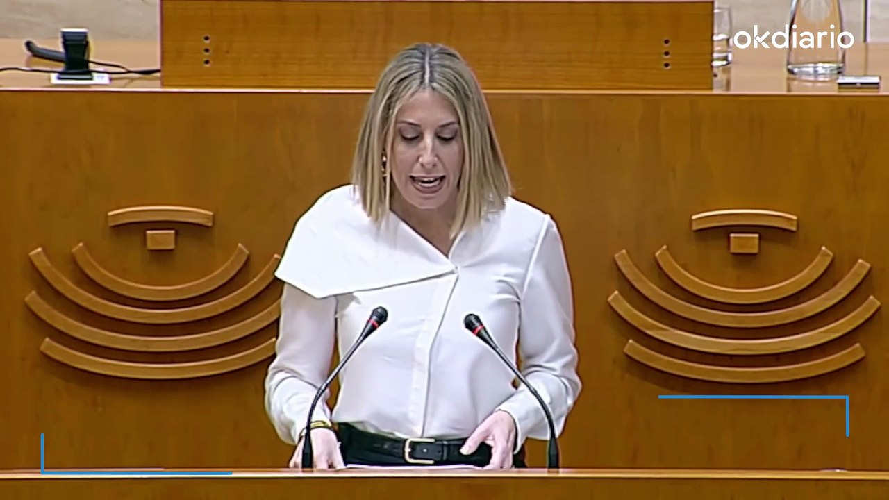 Guardiola tiende la mano a Vox para investirla presidenta de Extremadura: "No hay un muro entre nosotros"