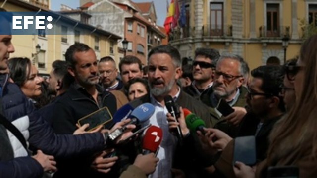 Abascal desdeña los sillones en las Cortes de Aragón: Puede ser deshecho y cambiar