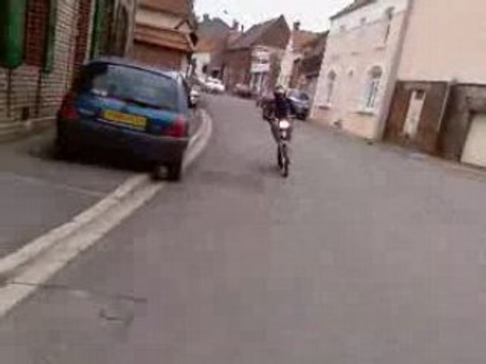 max dans maroeuil
