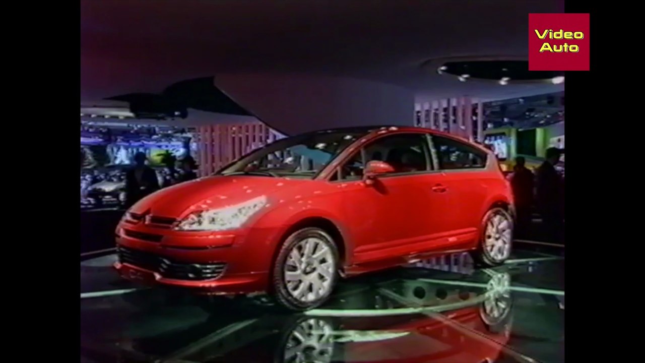Mondial de l'automobile de Paris 2004 : Citroën C4 berline et C4 Coupé