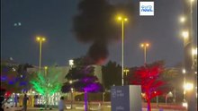 Video mostra un incendio vicino al consolato USA a Dubai dopo attacco con droni