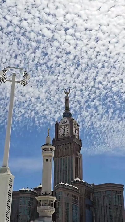 One Place, Billion Feelings👌🎉🌹🌹🥀....Day and night view of the Royal Clock Tower👌#fblifesty