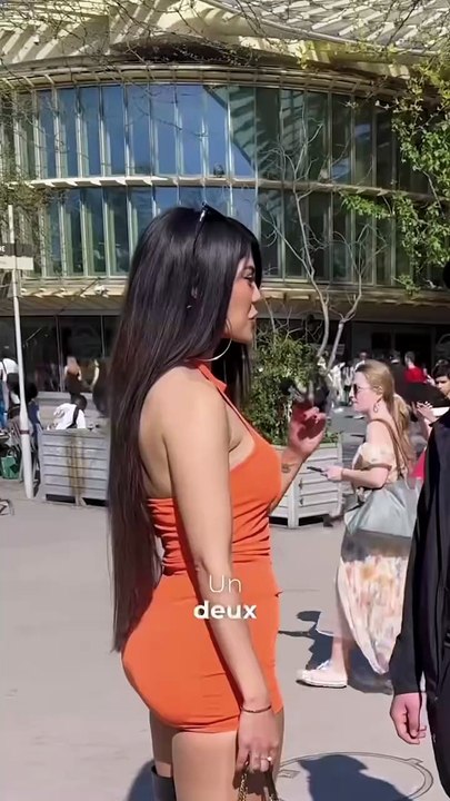 Il a osé me mettre dans  🗑️