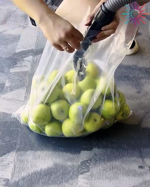 Vacuum technique to keep your fruits fresh! 🍏