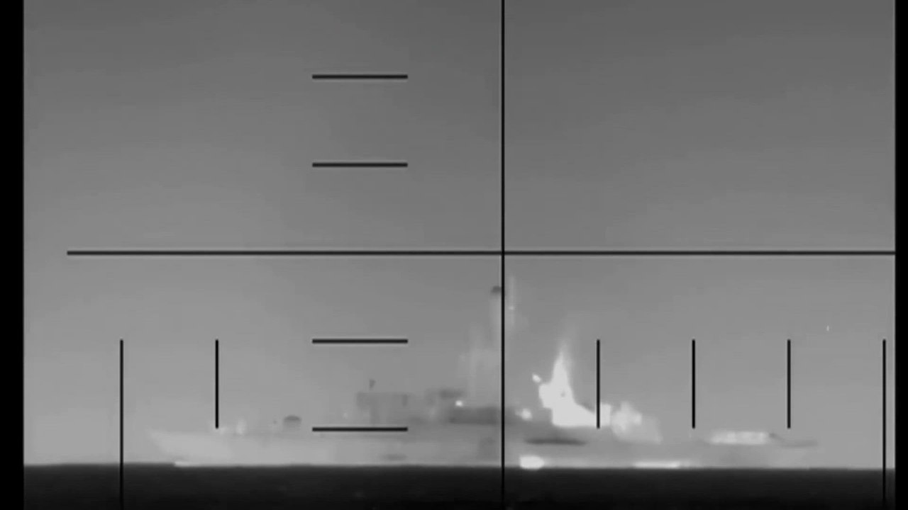 U.S. Submarine Sinks Iranian Warship IRIS Dena – Full Details