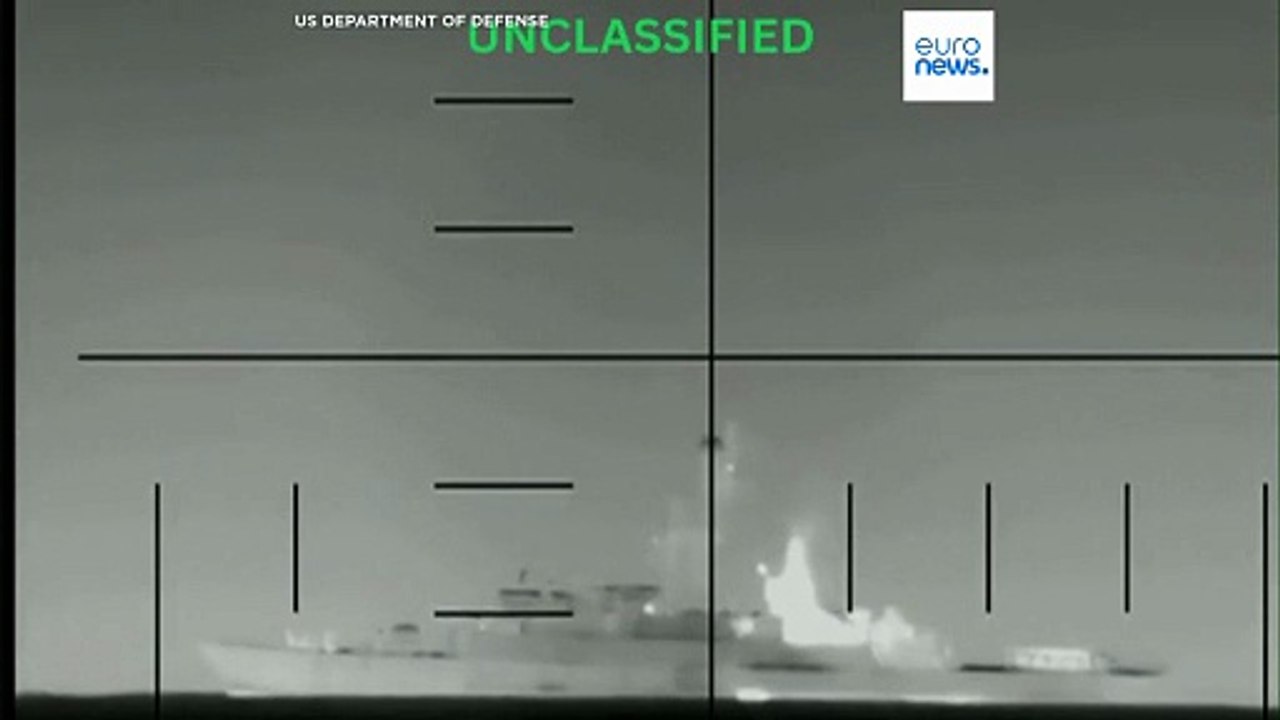 ویدئوی پنتاگون حمله اژدر آمریکایی به ناو جنگی ایران را نشان می‌دهد