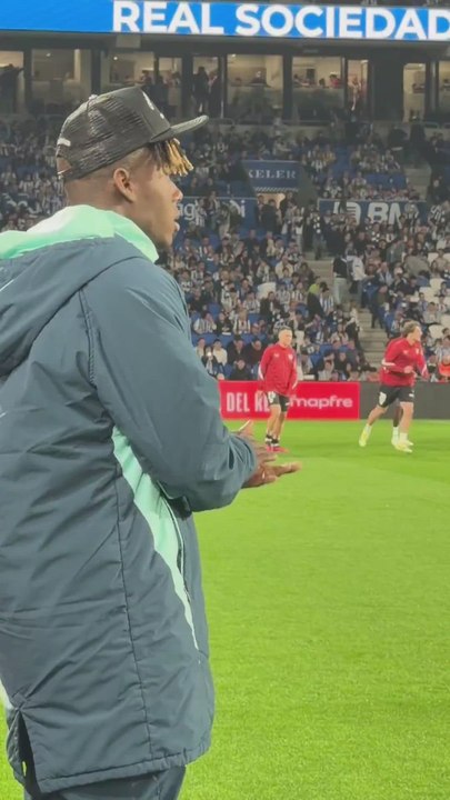 No se lo podía perder: Nico Williams viaja al Reale Arena para apoyar al equipo