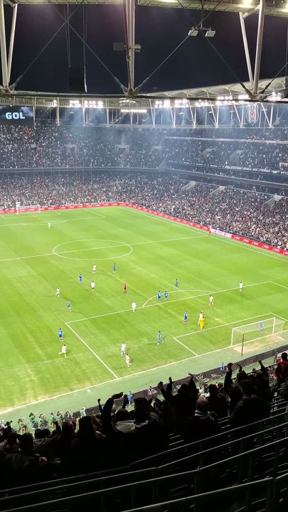 Salih Uçan'ın Golü Beşiktaş v Çaykur Rizespor - Ziraat Türkiye Kupası C Grubu 4. Hafta