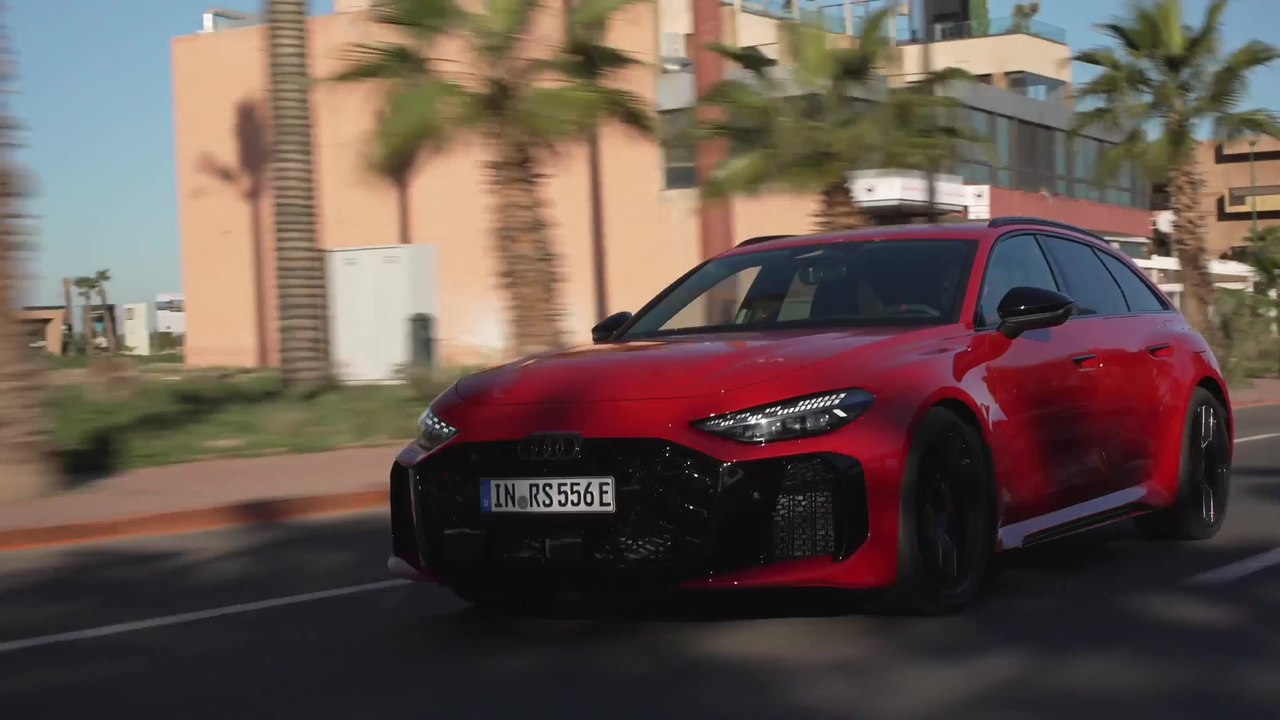 Der Audi RS 5 - Vom Rennasphalt ins Atlasgebirge