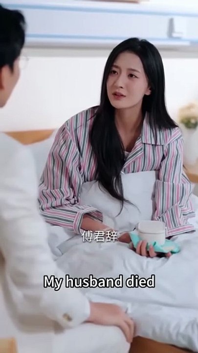 After 6 years of marriage, the dog man ignored her pleas and sadness, and forced her to sign a letter of understanding for Bai Yueguang, she calmly laid out the scumbag and to serve the scumbag and, and then her ex-husband knelt down and begged to turn ba