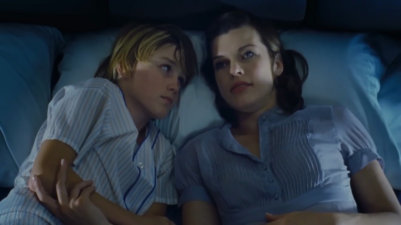 Bringing Up Bobby 2009 Comedy and Drama Movie