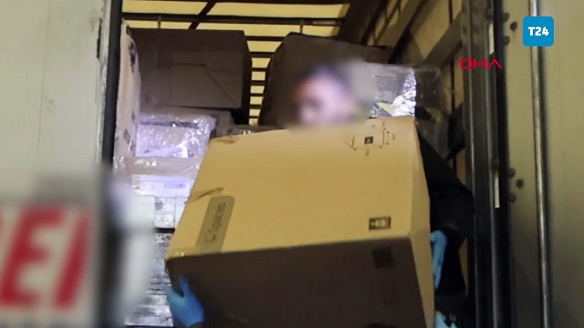 Kapıkule Gümrük Kapısı'nda 1 ton 413 kilo esrar ele geçirildi