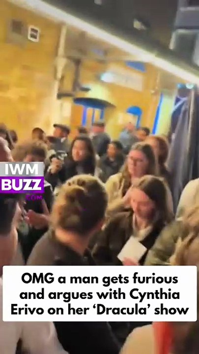 Cynthia Erivo brings calm to a tense situation as she de-escalates a confrontation with a man during her ‘Dracula’ show