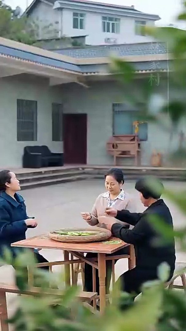 Gold Digger in Disguise, Payback in Full