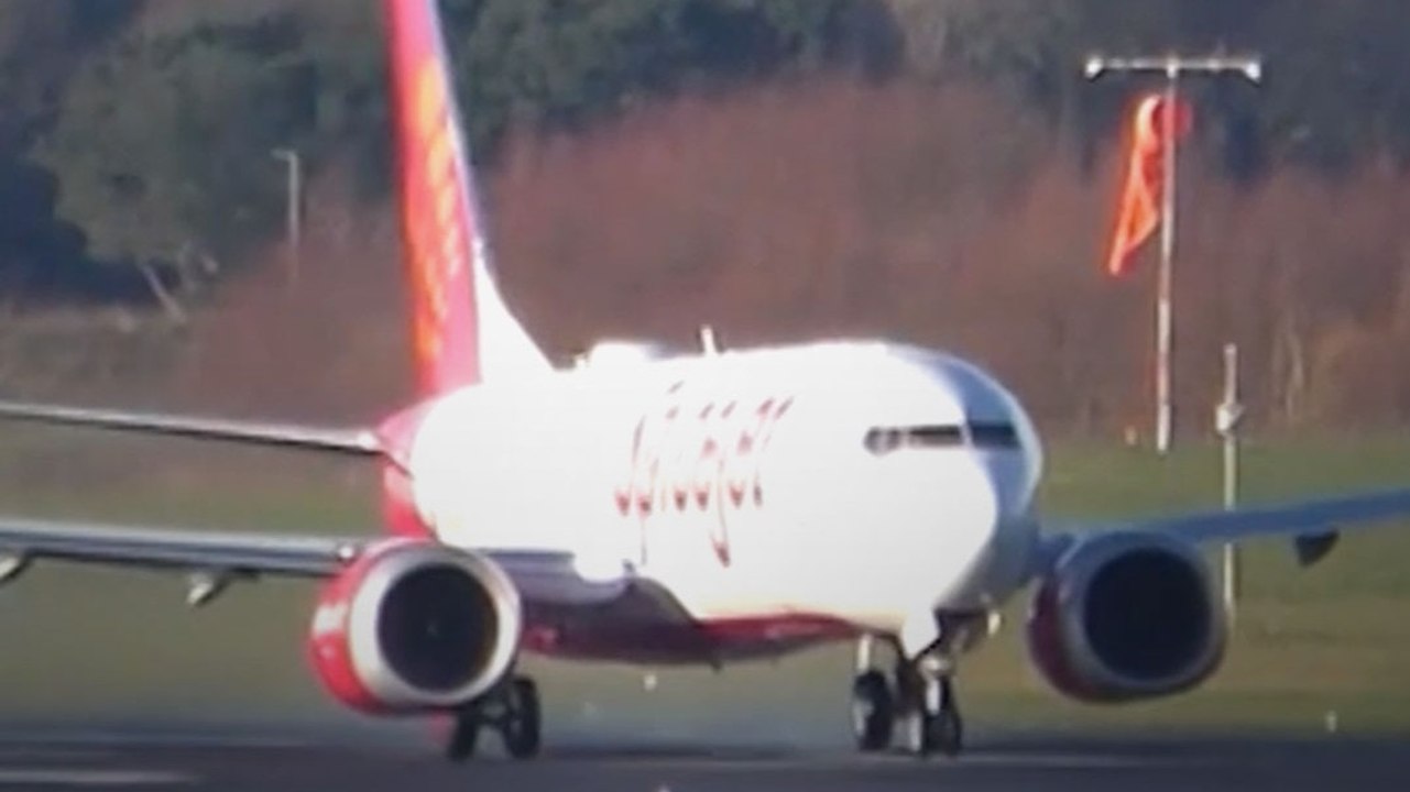 मिडिल ईस्ट संकट का असर: भारत में 180 फ्लाइट्स कैंसिल, Travel Advisory जारी