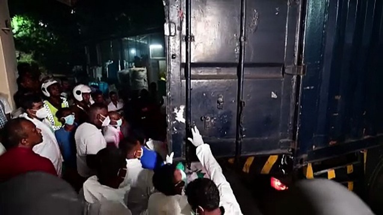 Llegan a la morgue de Sri Lanka los cuerpos de marineros iraníes tras hundirse buque
