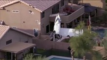 EUA: avião ligeiro despenha-se em duas casas em Phoenix, três feridos