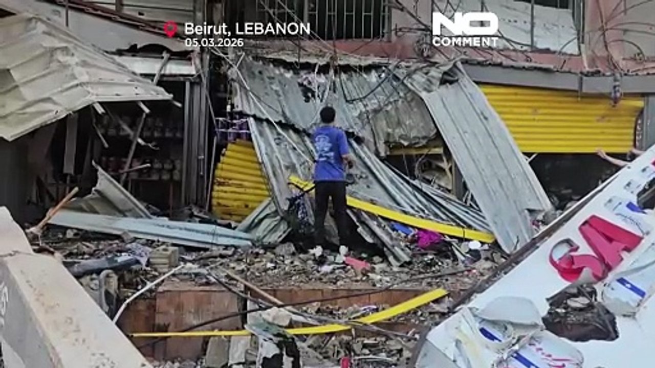 Aufräumarbeiten nach nächtlichen israelischen Angriffen im Süden Beiruts