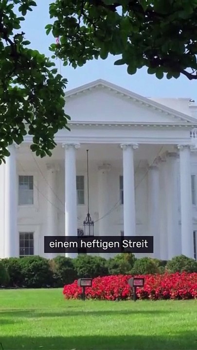 No Glomex Karoline Leavitt: Heftiger Streit im Weißen Haus - Trump-Sprecherin fährt Journalistin an