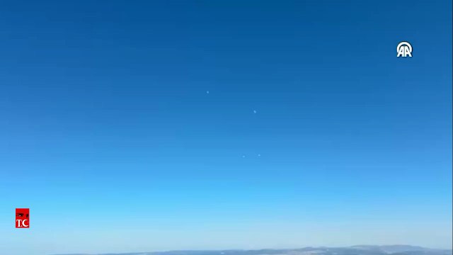 İran, İsrail'e misilleme füzeleri atmaya devam ediyor
