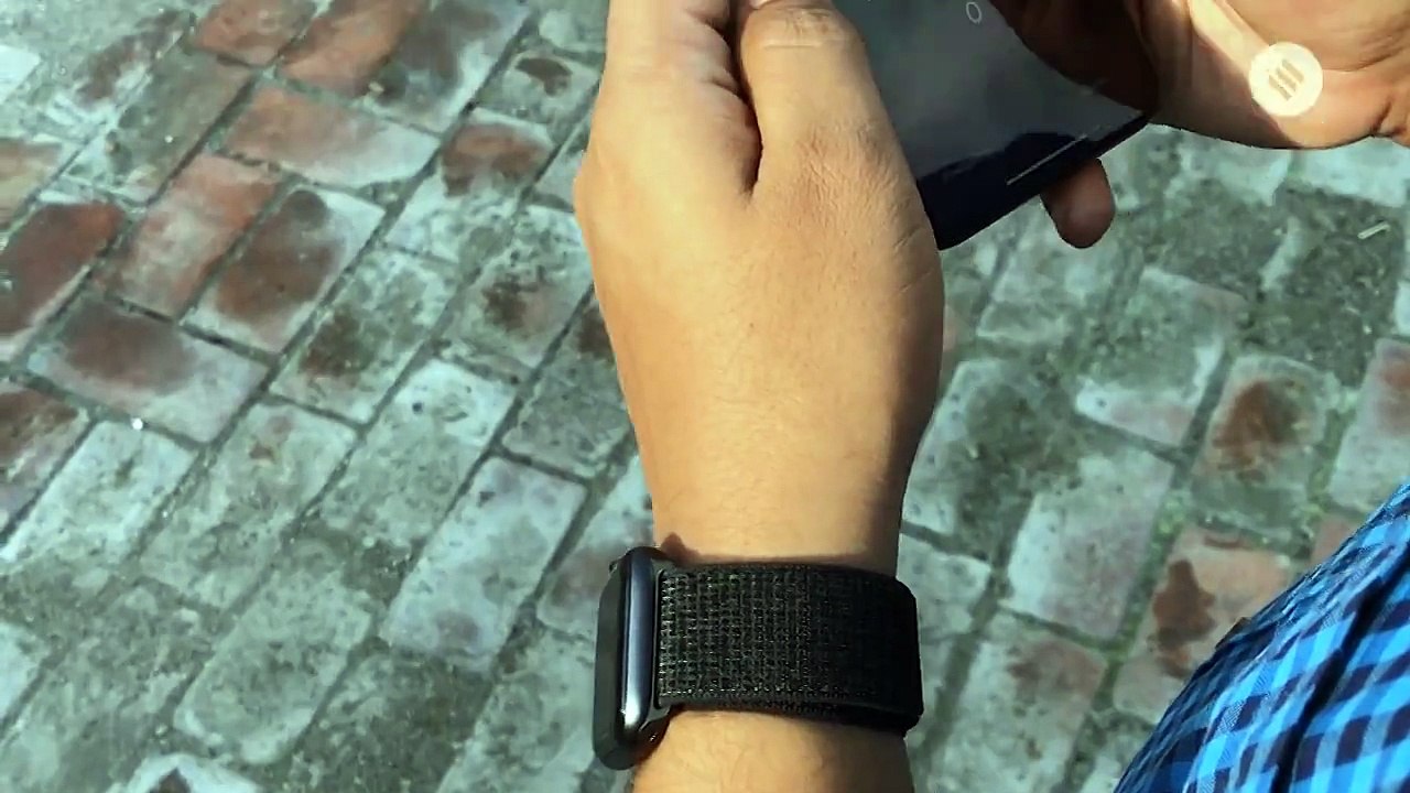 "أبل" تسجل براءة اختراع جديدة لساعة ذكية تعمل ببصمة الإصبع