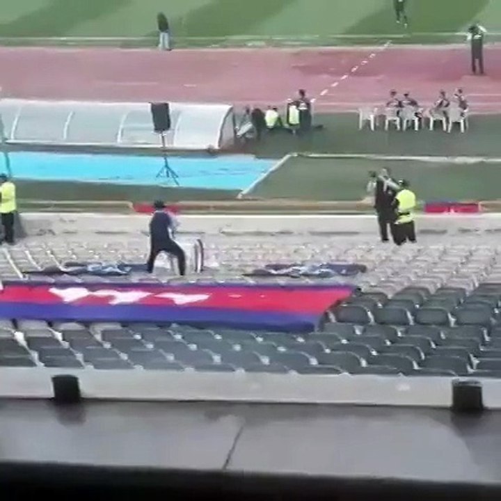 "أكثر مشجع متفان" فيديو يثبت إخلاص مشجع كمبودي لمنتخب بلاده في تصفيات مونديال قطر