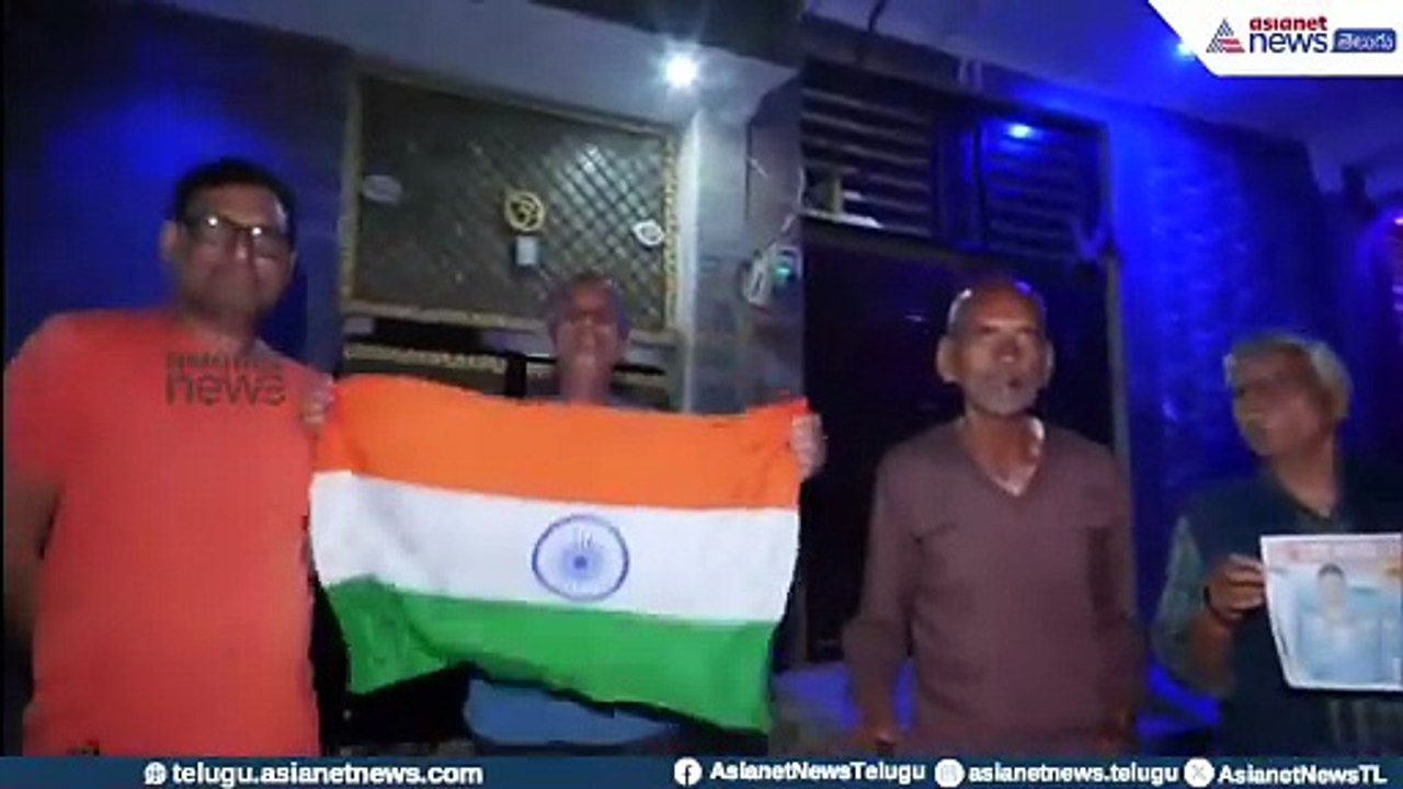 Fans Celebrate Team India Win: ఫైనల్ కి చేరిన భారత్ దీపావళి చేసుకున్న ఫ్యాన్స్ | Asianet News Telugu