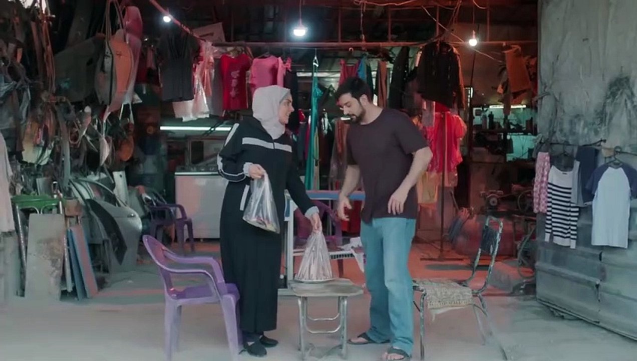 مسلسل عيلة الملك الحلقة 16