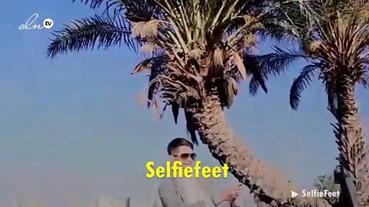 أداة غيّرت مفهوم التقاط صور السيلفي... استخدموا أرجلكم!