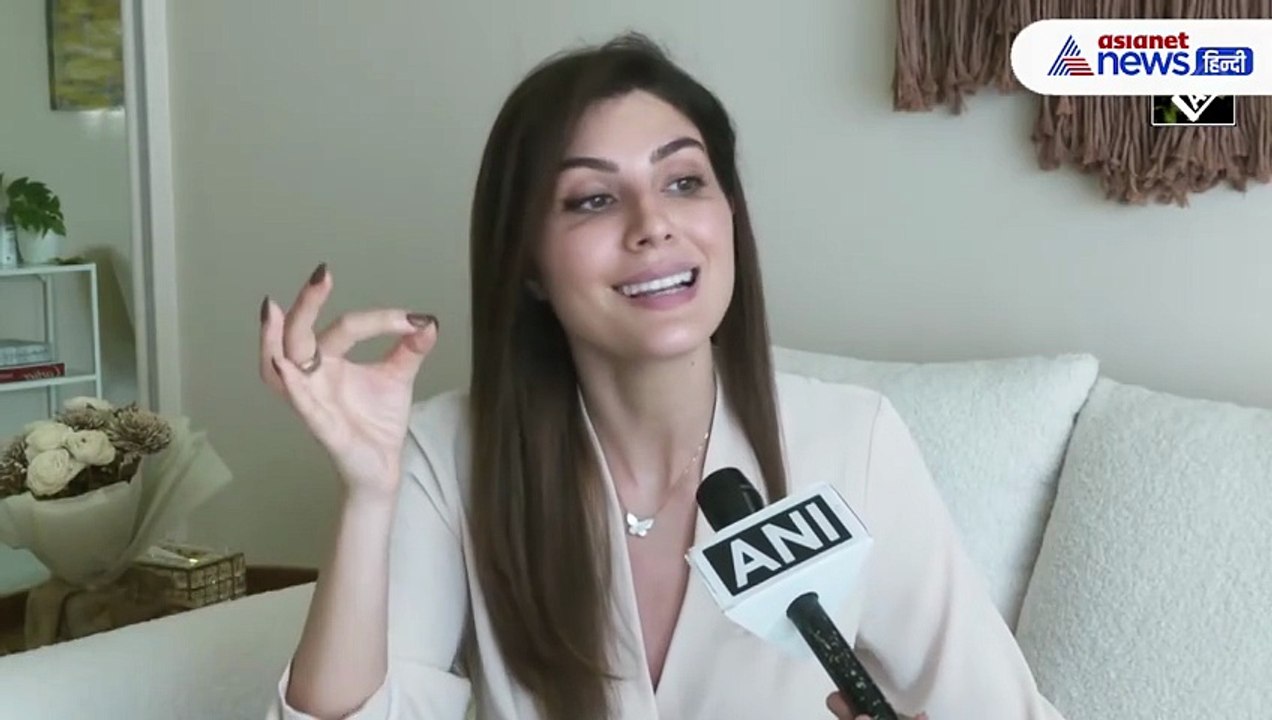 Iran News: 'खामेनेई की मौत पर रोने वाले मुसलामानों को कड़वा सच नहीं पता' । Elnaaz Norouzi