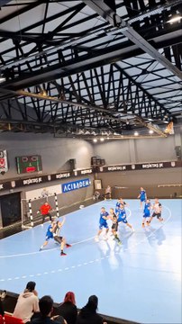 İlk Yarı Sonucu - Beşiktaş 13-13 Nilüfer Belediyespor - Hentbol Ardventure Erkekler Süper Ligi 24. Hafta Erteleme Maçı