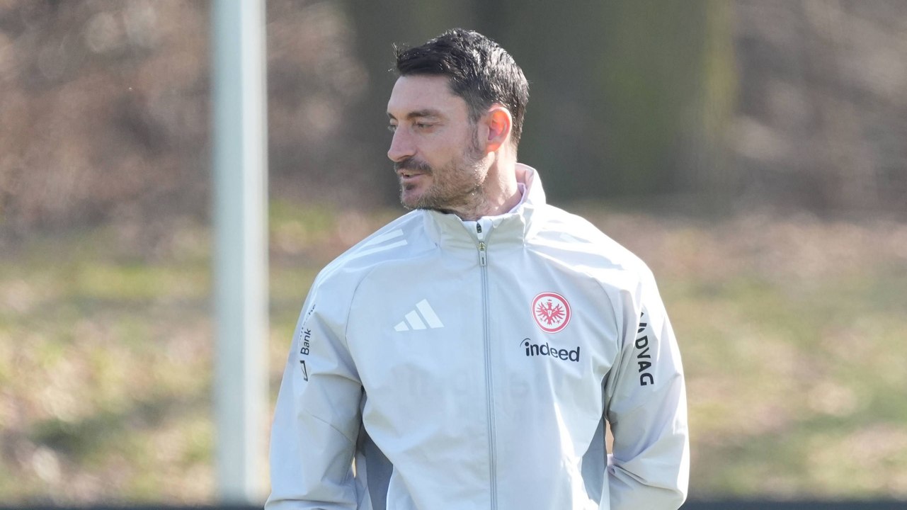 Riera: "Wenn nicht, dann bekommen die Spieler ein Problem mit mir"