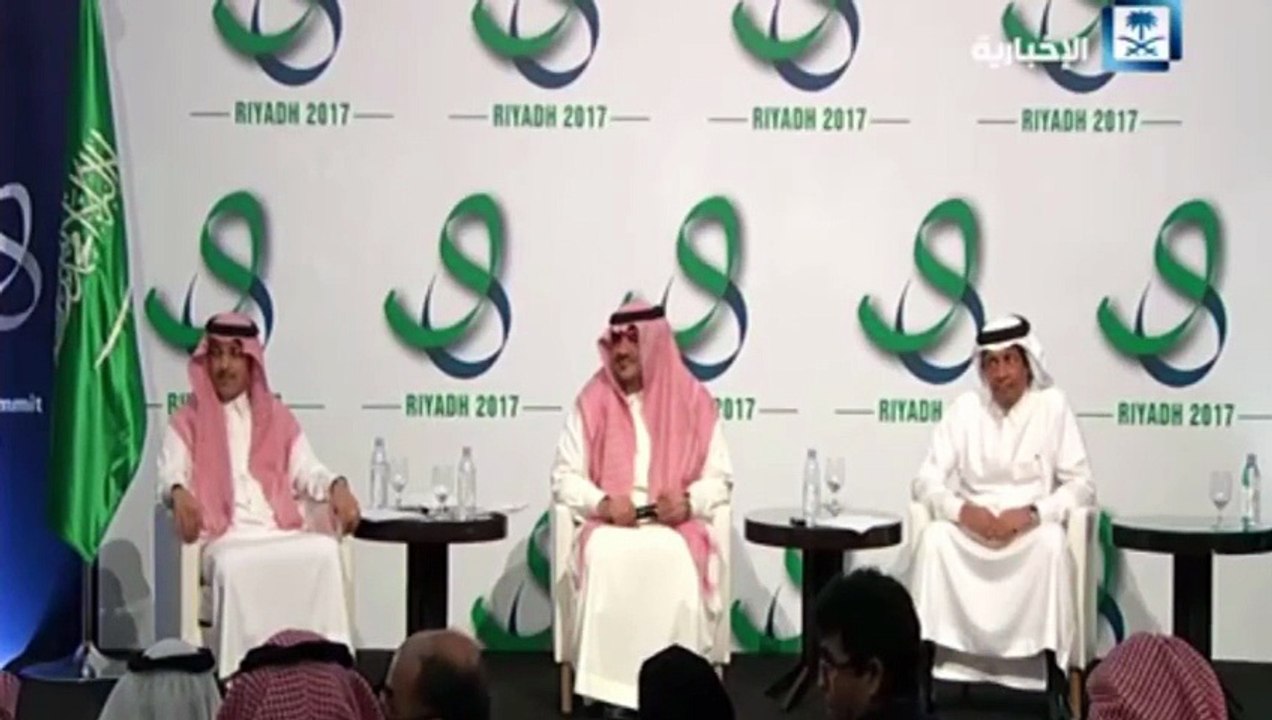 الجدعان .. لن يتم استثناء البعض من دفع رسوم العمل لغير السعوديين
